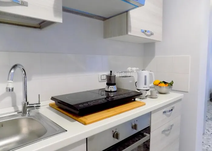 アパート Treehouse バーリ