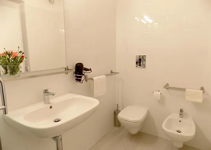 Treehouse アパート バーリ