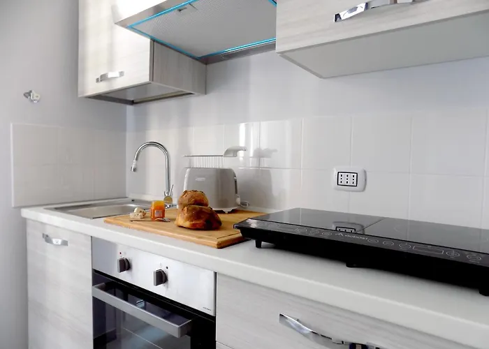 Treehouse アパート