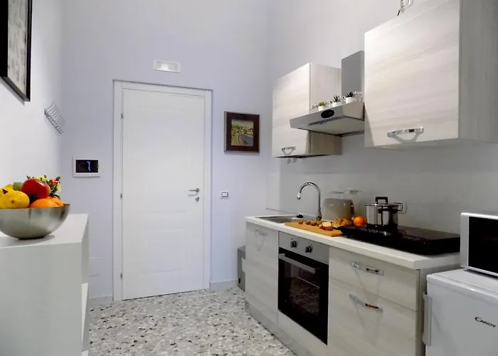 Treehouse アパート *