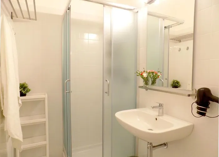 Treehouse アパート *