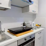 شقة Treehouse باري