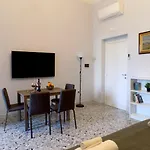 شقة Treehouse باري