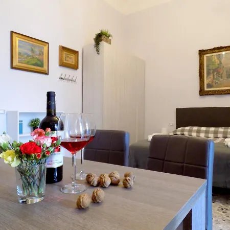 Treehouse Apartment Bari