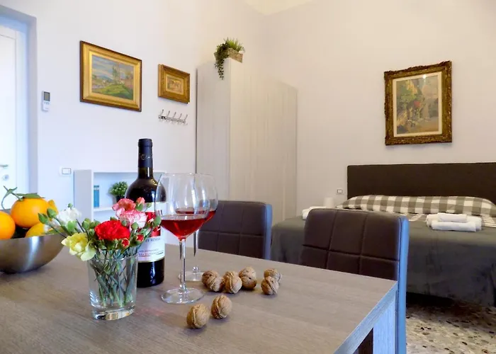 Treehouse Lägenhet Bari