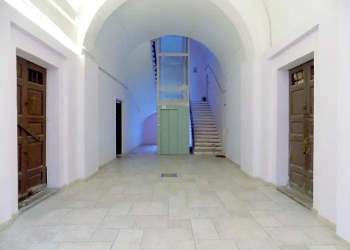 Treehouse Lägenhet Bari